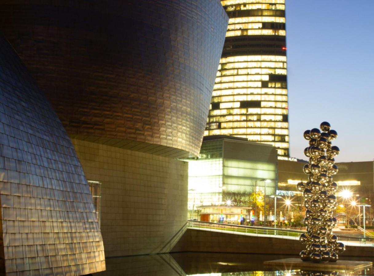 Clasico Y Funcional Vivienda Turistica Centro بلباو المظهر الخارجي الصورة